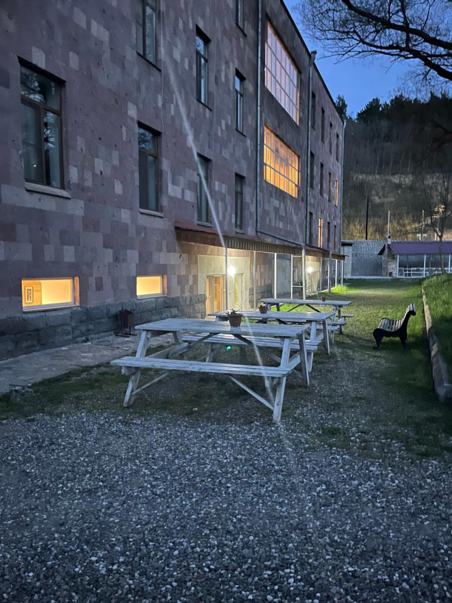 Diligence Hotel&restaurant Dilijan Exterior foto